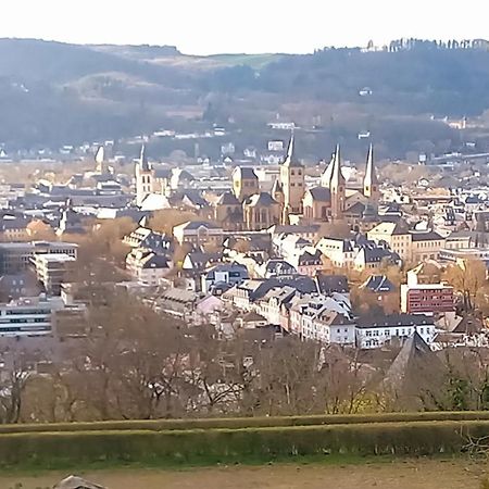 Ferienwohnungen Petrisberg Трир Экстерьер фото